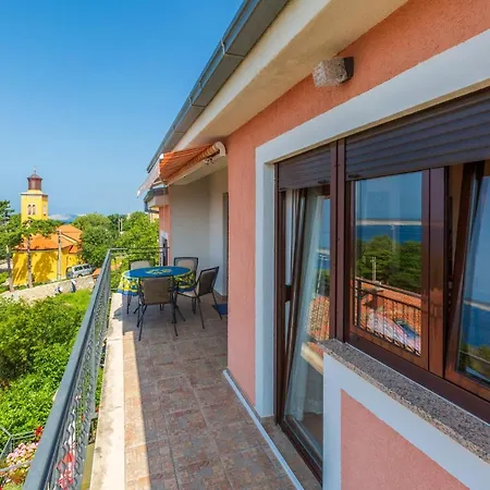 Buovac Apartment Dramalj