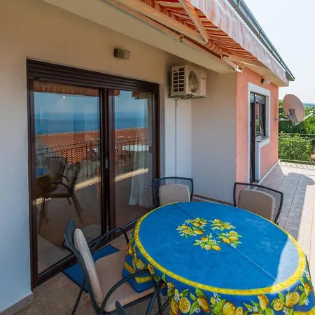 Apartment Buovac *