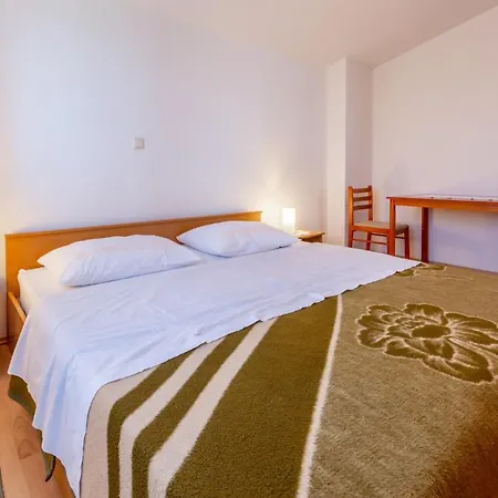 Apartment Buovac *